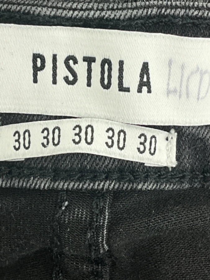 Pistola