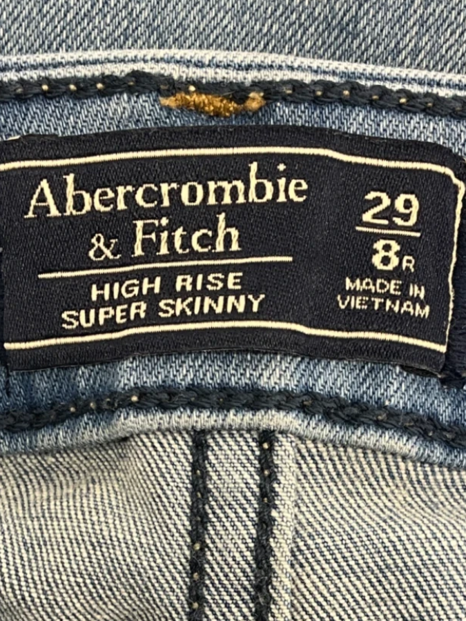 Abercombie & Fitch
