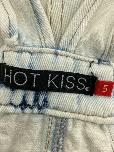 Hot Kiss