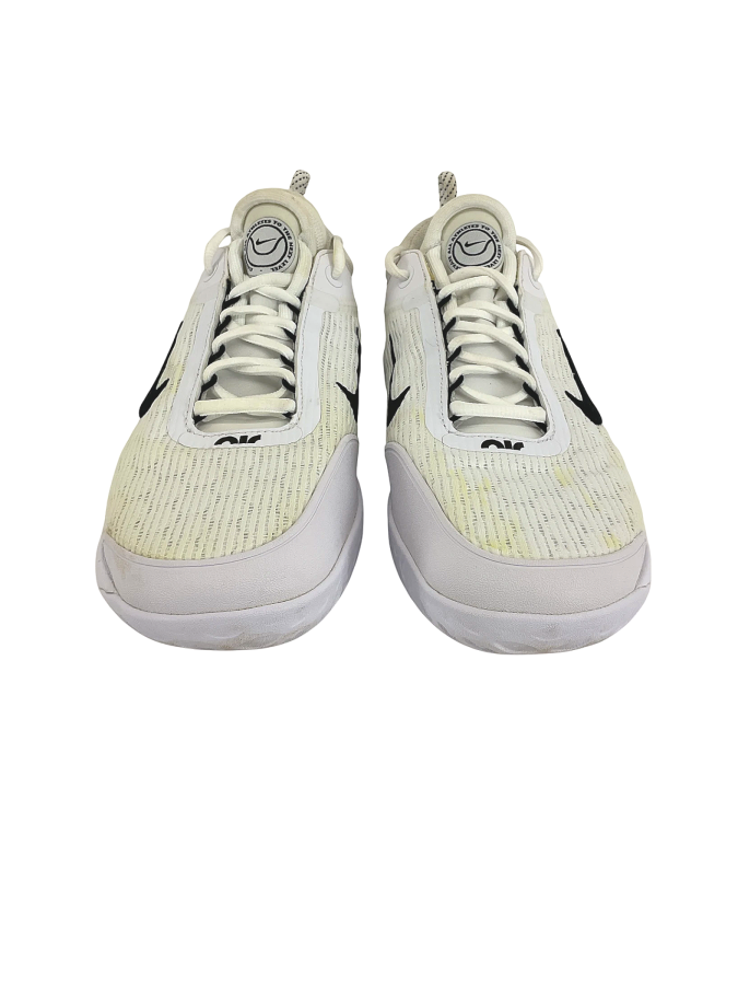 Nike Court Zoom