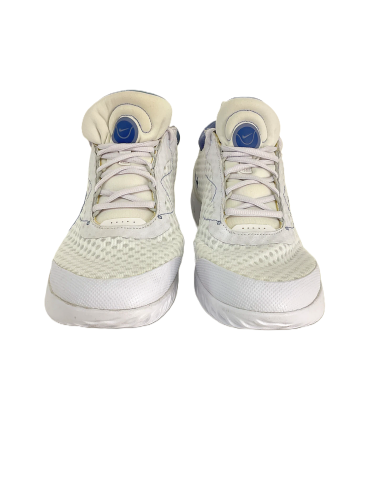 Nike Zoom Court