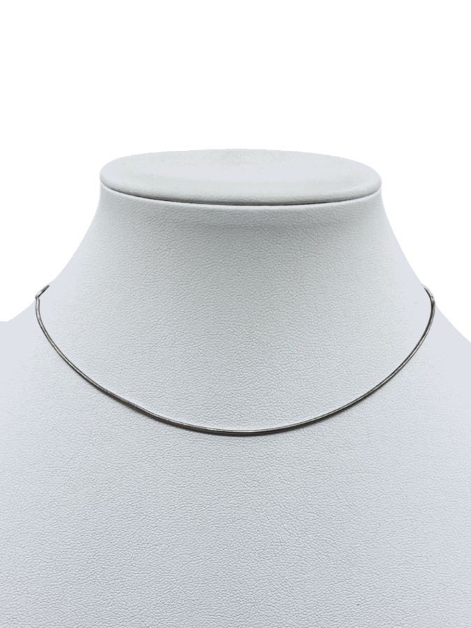 Silver wire necklace