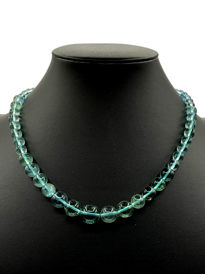 Green beads necklace