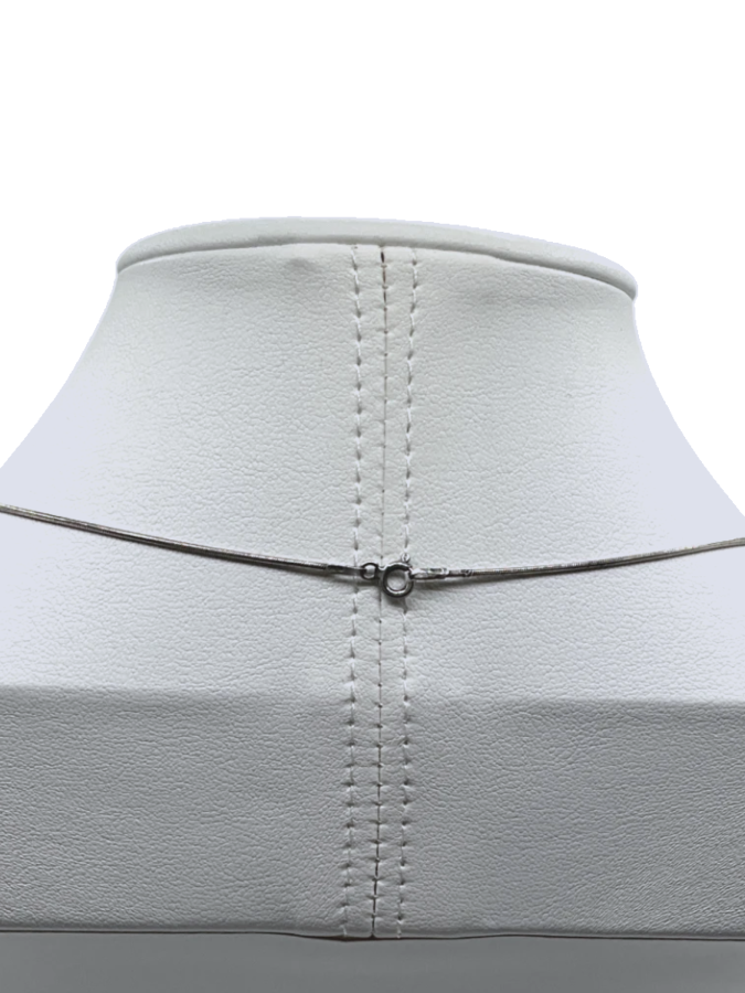 Silver wire necklace