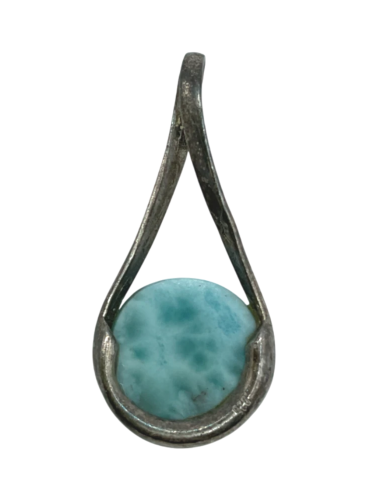 Silver drop pendant