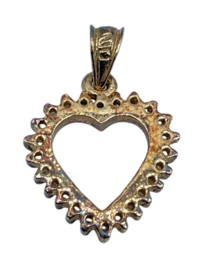 Round Diamonds Heart Pendant