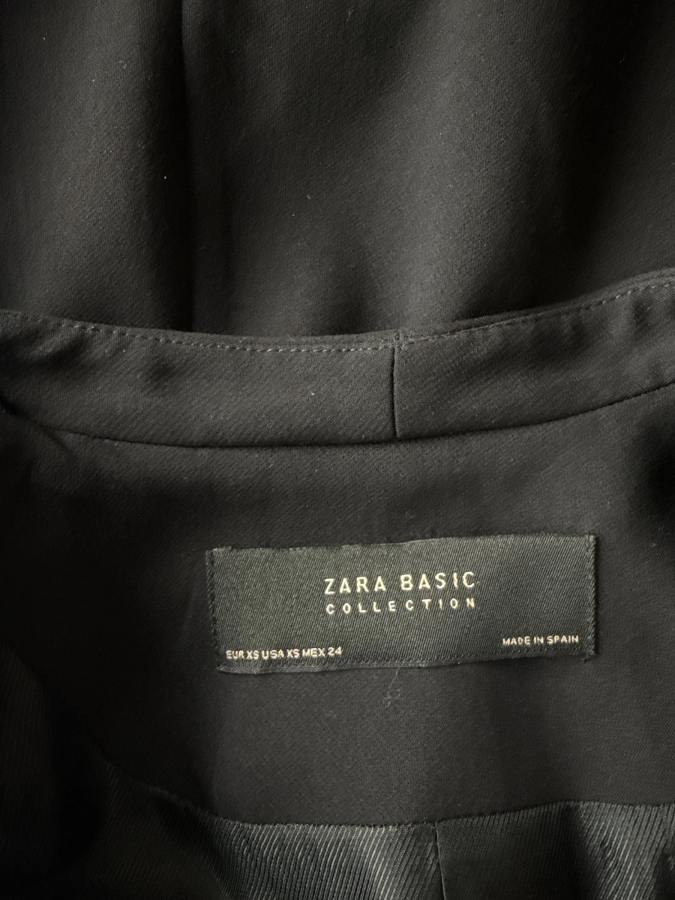 Zara Basic