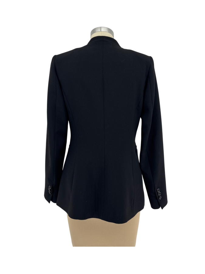 Zara Basic