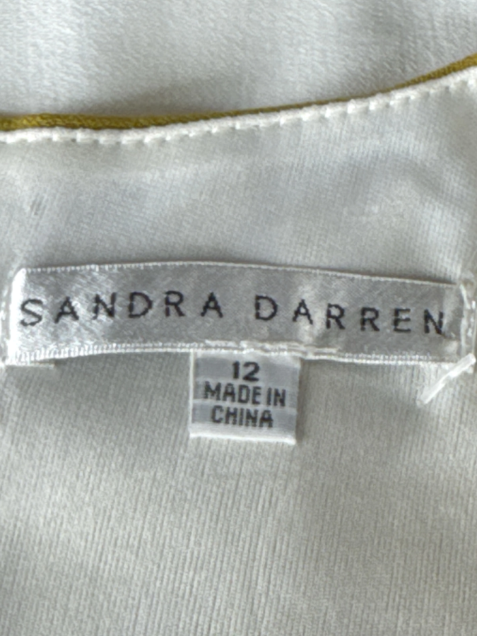 Sandra Darren