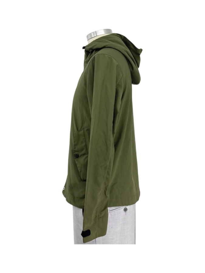 Everlane
