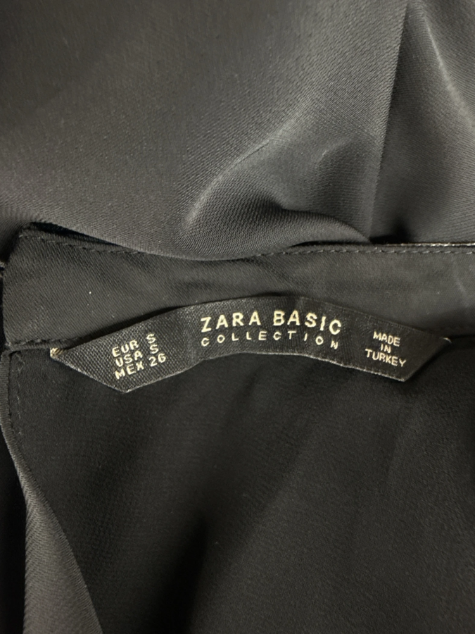Zara Basic