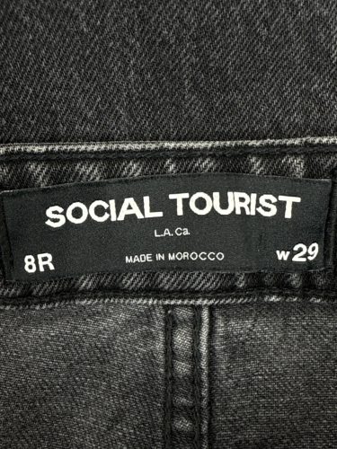 Social Tourist