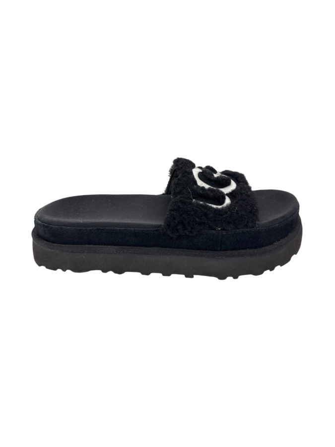 UGG