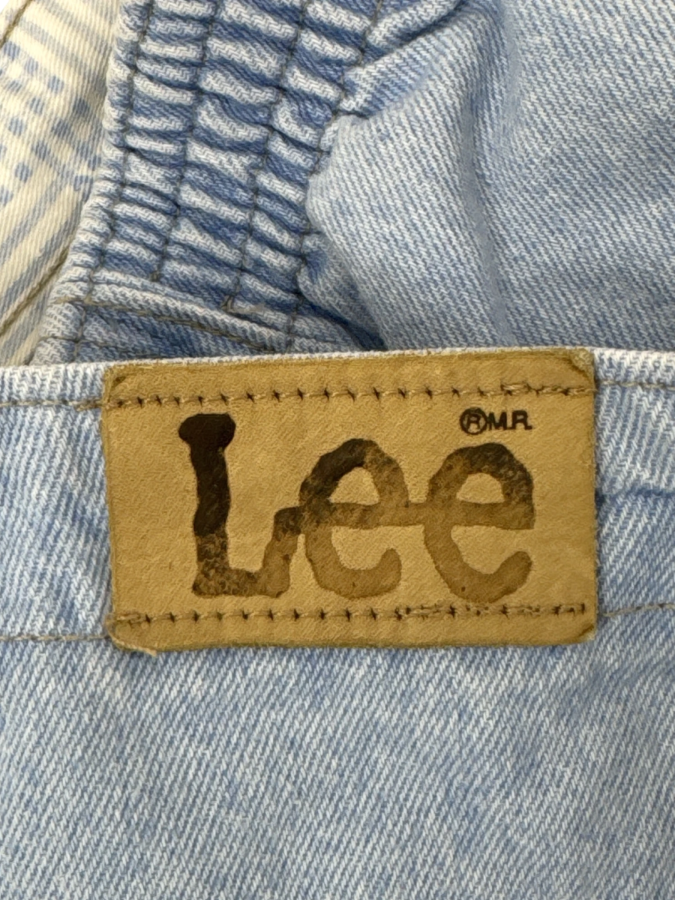 Lee