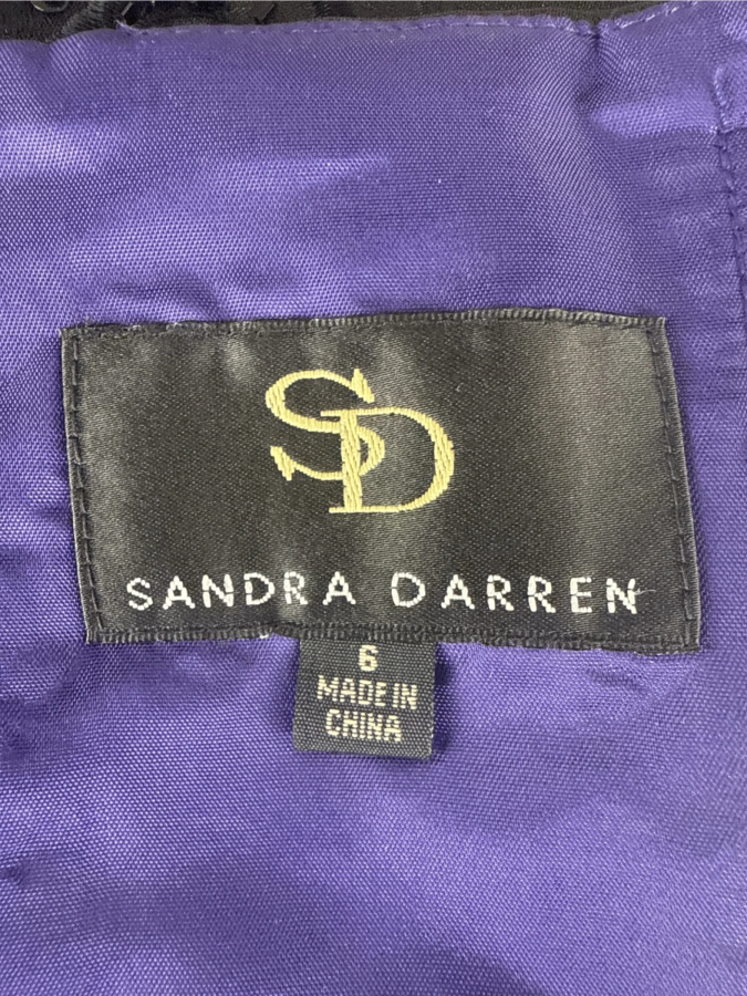 Sandra Darren