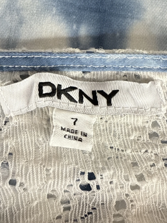 DKNY