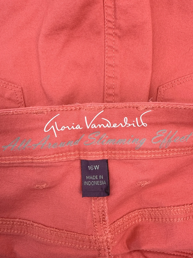 Gloria Vanderbilt 