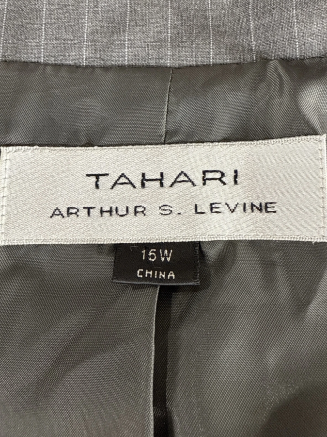Tahari