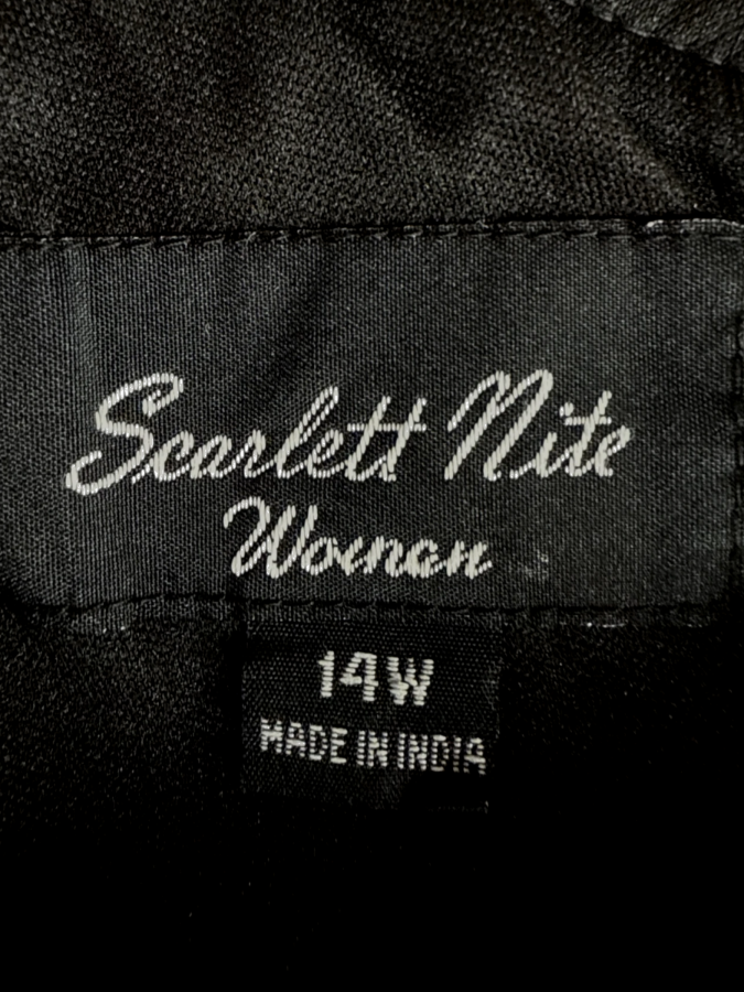 Scarlett Nite