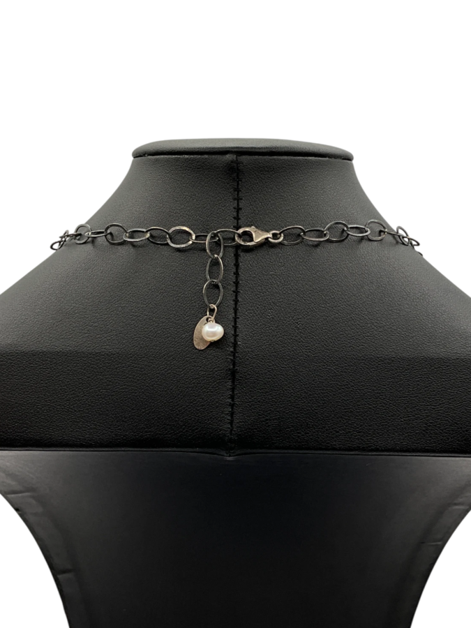 Sad chain collar