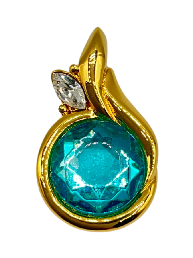 Turquoise stone pendant