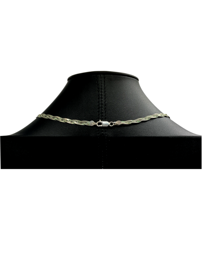 Flat rope chain necklace