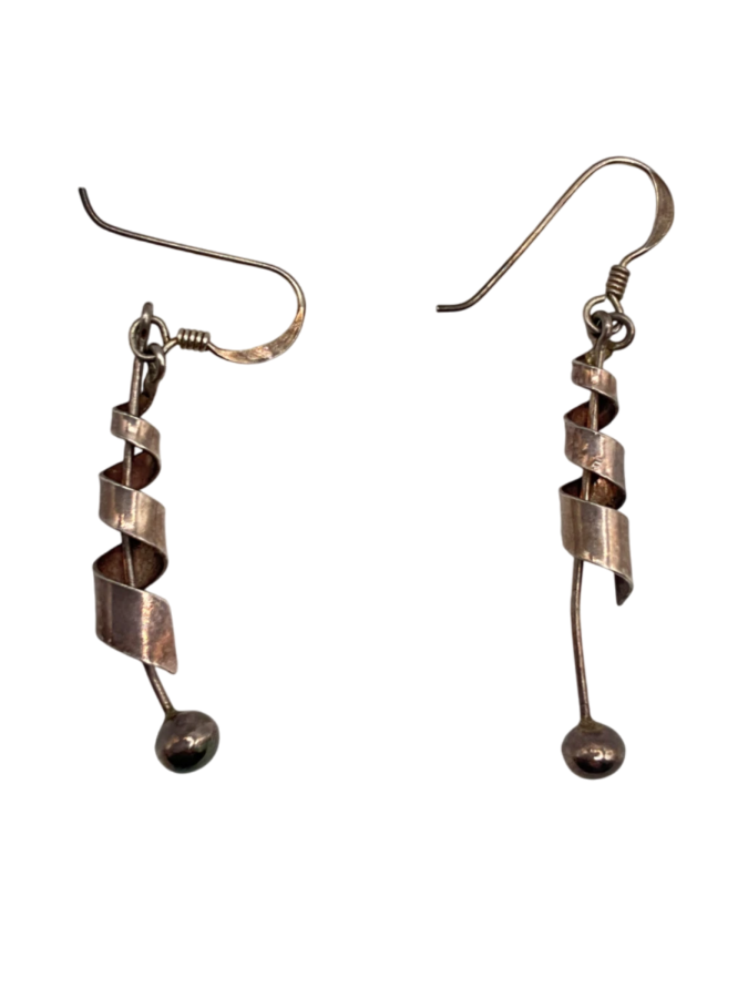 Spiral ribbon dangle earrings.