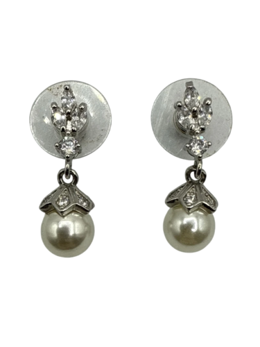 Elegant Pearl Drop Earrings with Cubic Zirconia Accents
