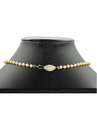 Elegant Pearl Necklace