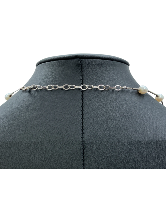 Elegant Freshwater Pearl Station Necklace
