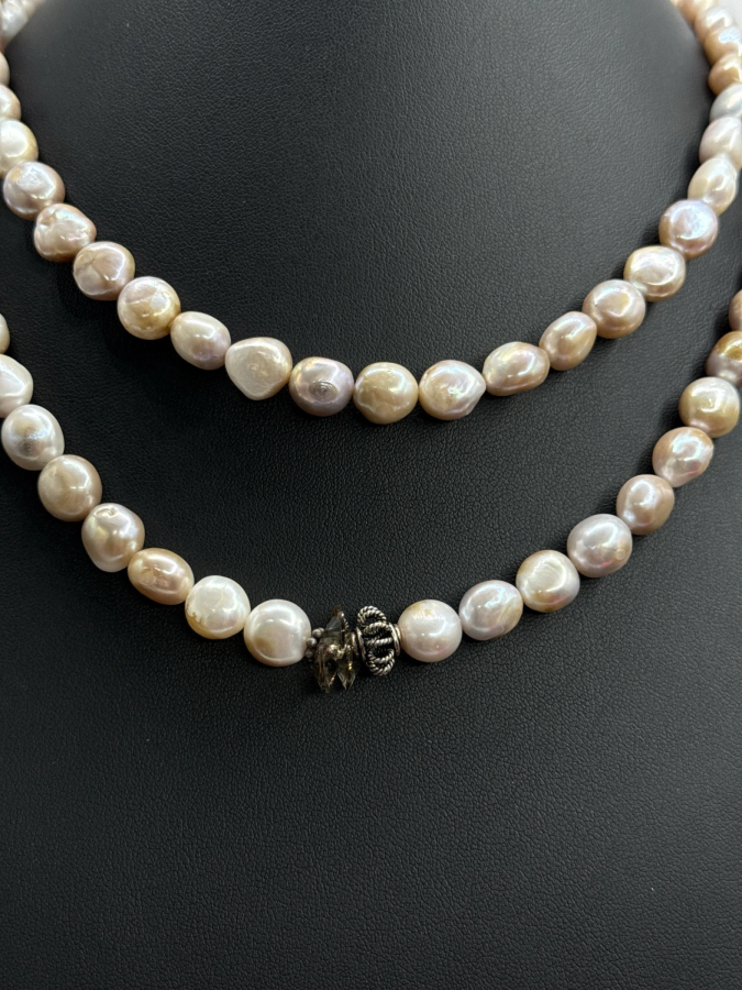 Baroque pearl bead necklace