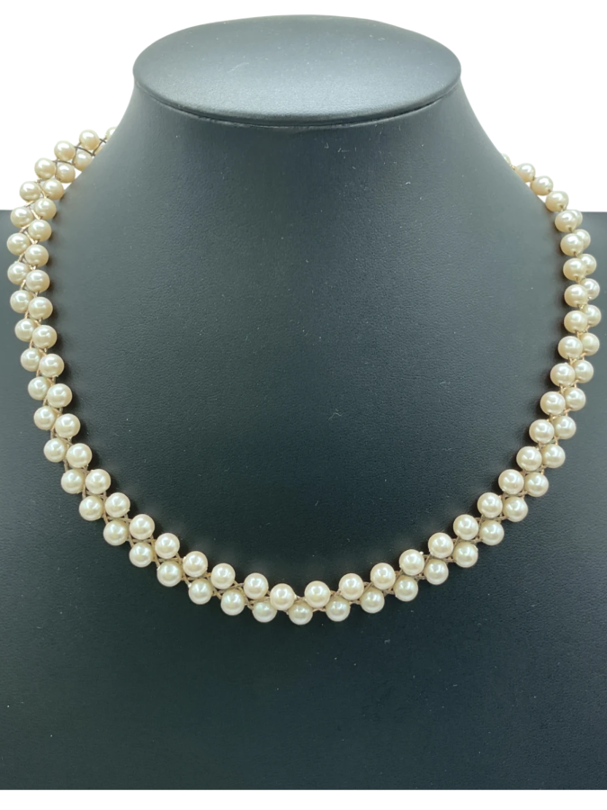 Double-Strand Pearl Necklace