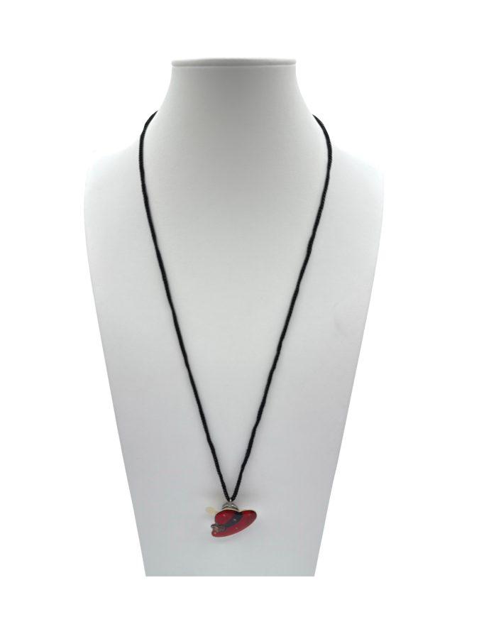 Red hat pendant