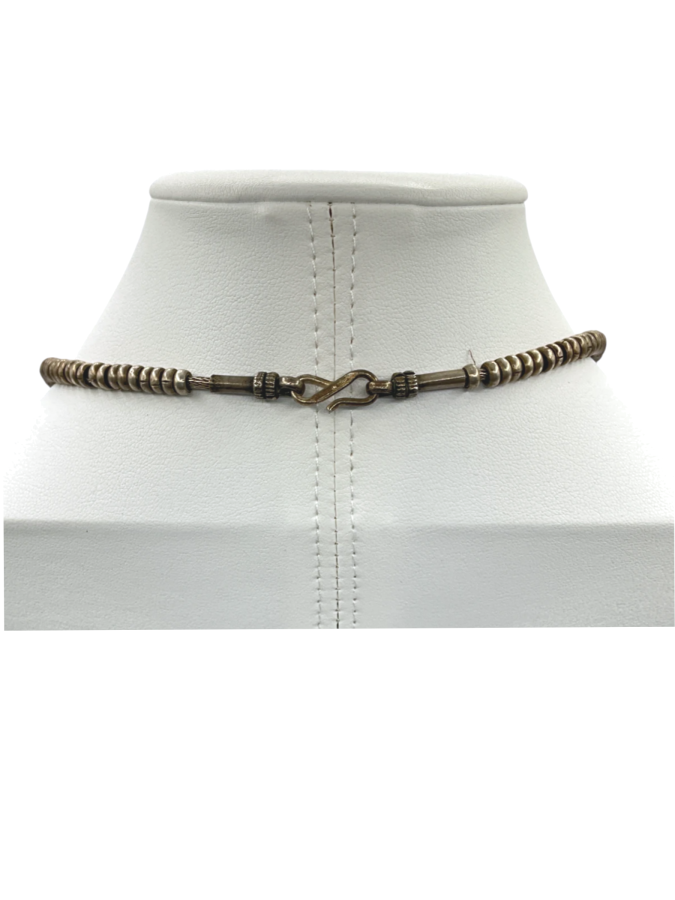 American silver collar