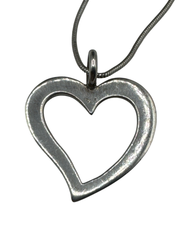 Silver heart pendant