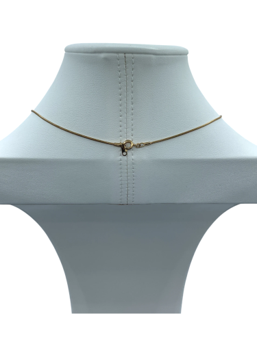 Gold chain necklace