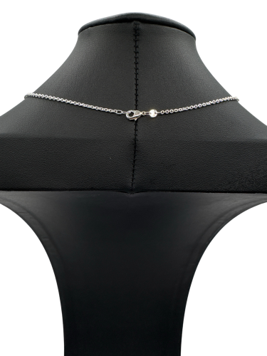 Silver collar