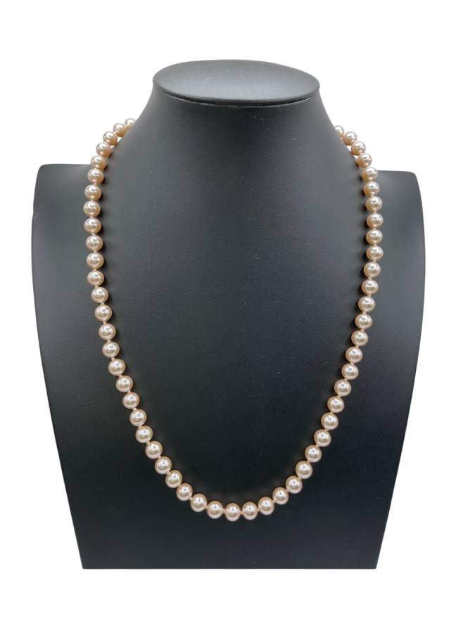 Elegant Cream Pearl Necklace with Gold Clasp