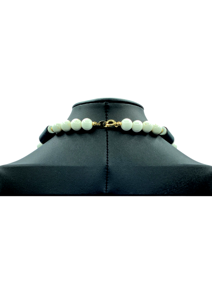 Vintage bead pendant