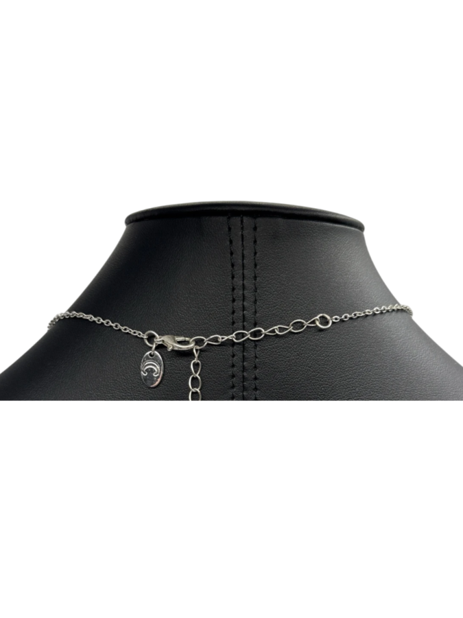 Elegant Pearl Pendant Necklace