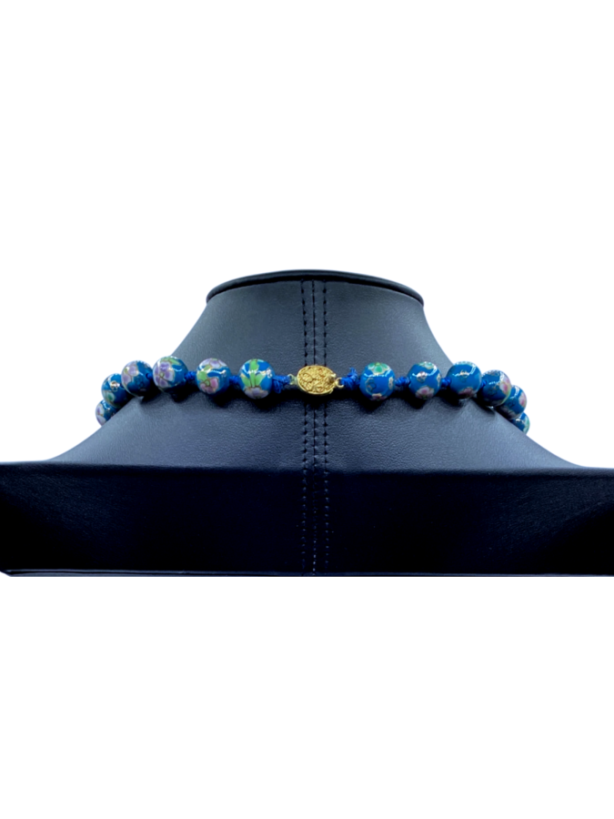 Hand-knotted necklace