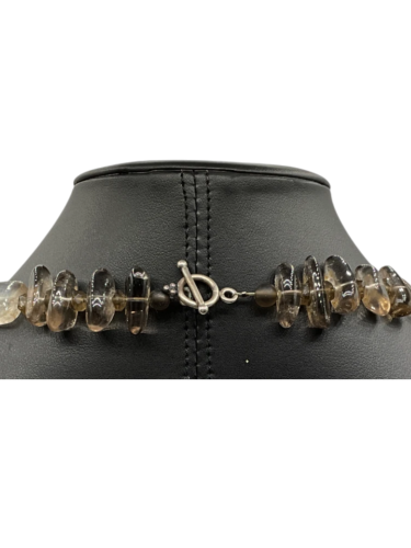 Crystal stone necklace