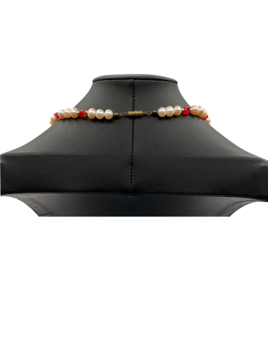 Necklace crystals and pearls