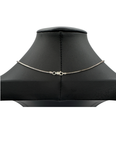 Oval asymmetrical pendant