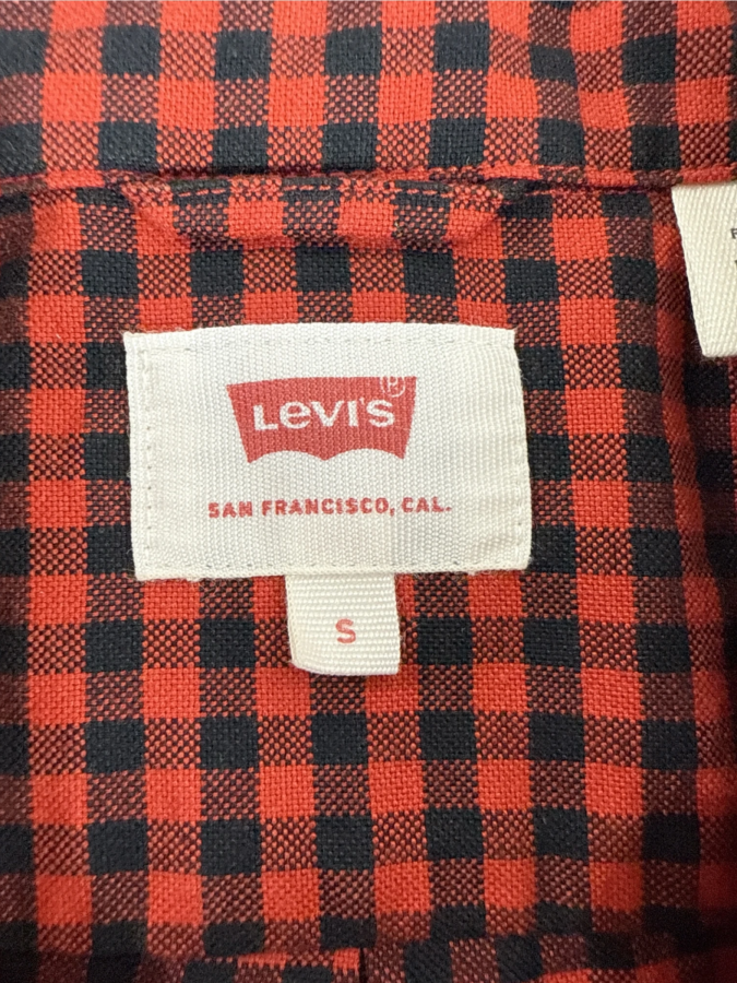 Levi's