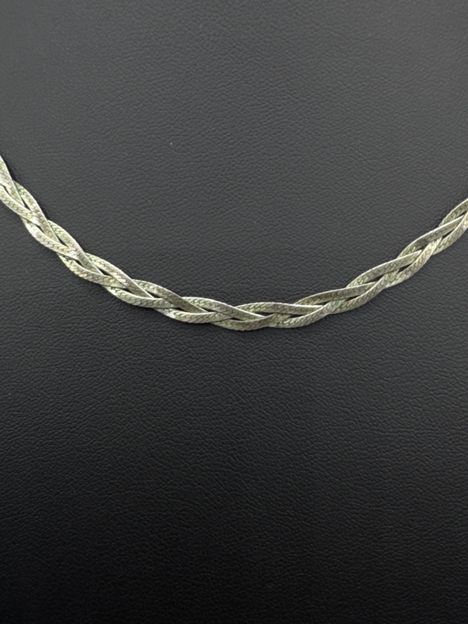 Flat rope chain necklace