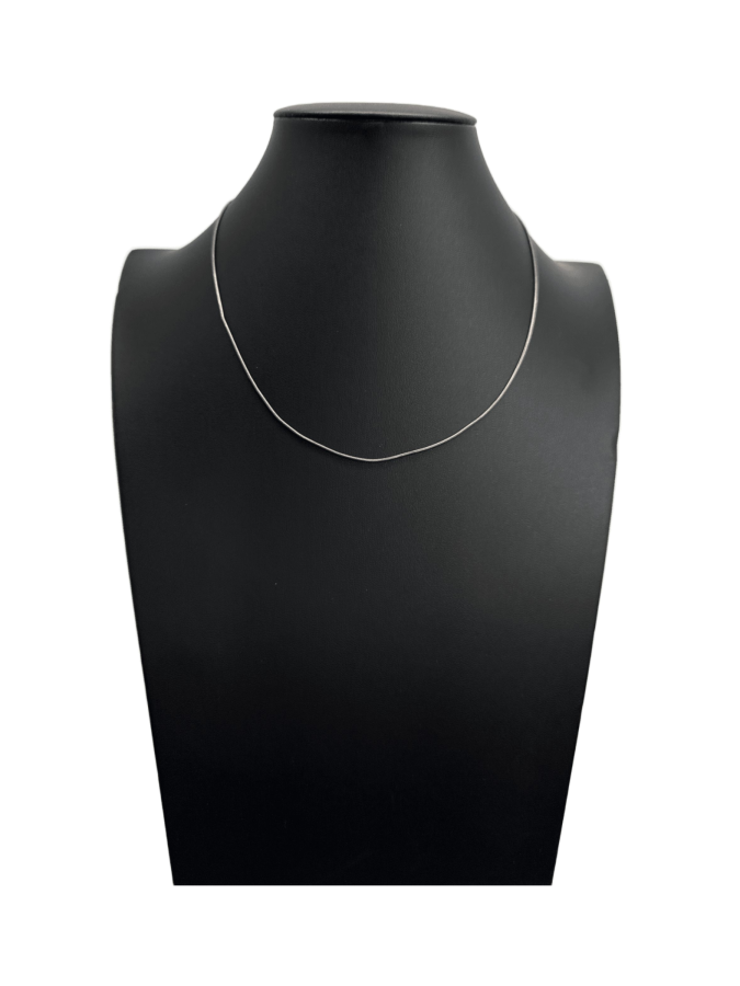 Brown tone collar