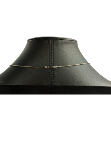Brown tone collar