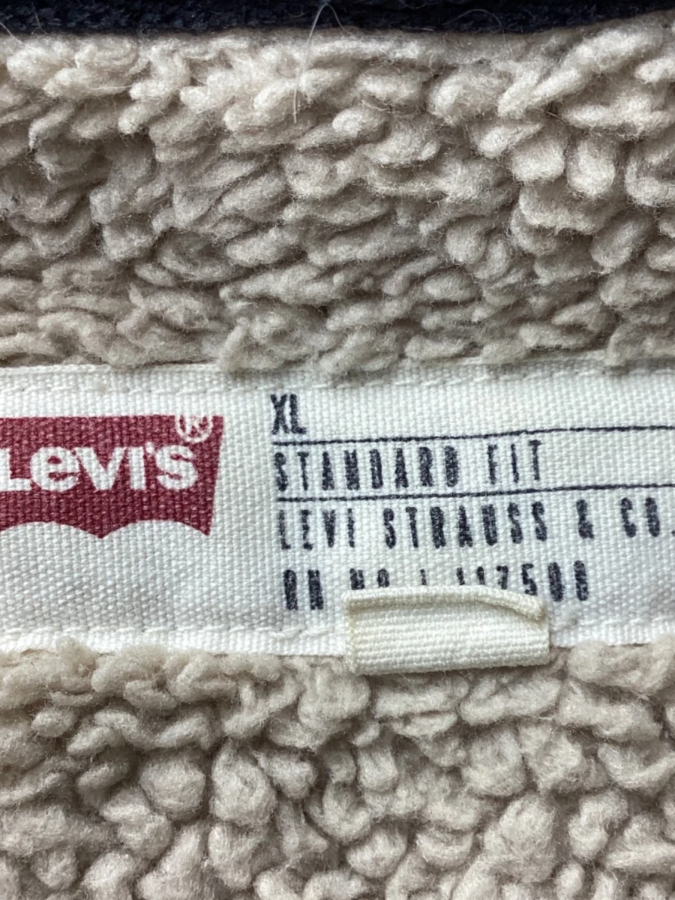 Levi's