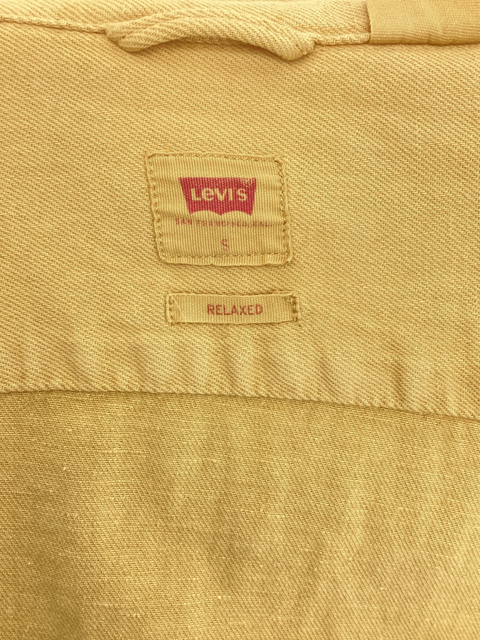 Levi's